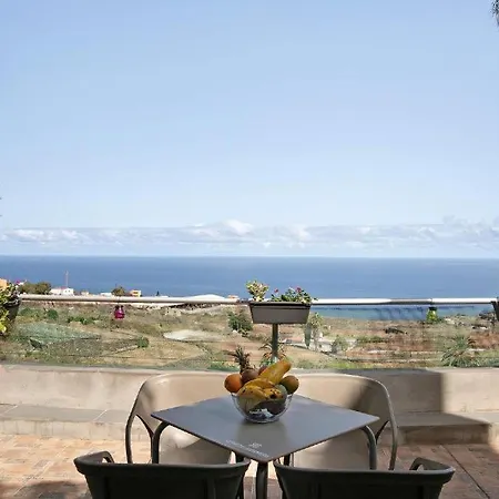 Bisangel House Semesterbostad